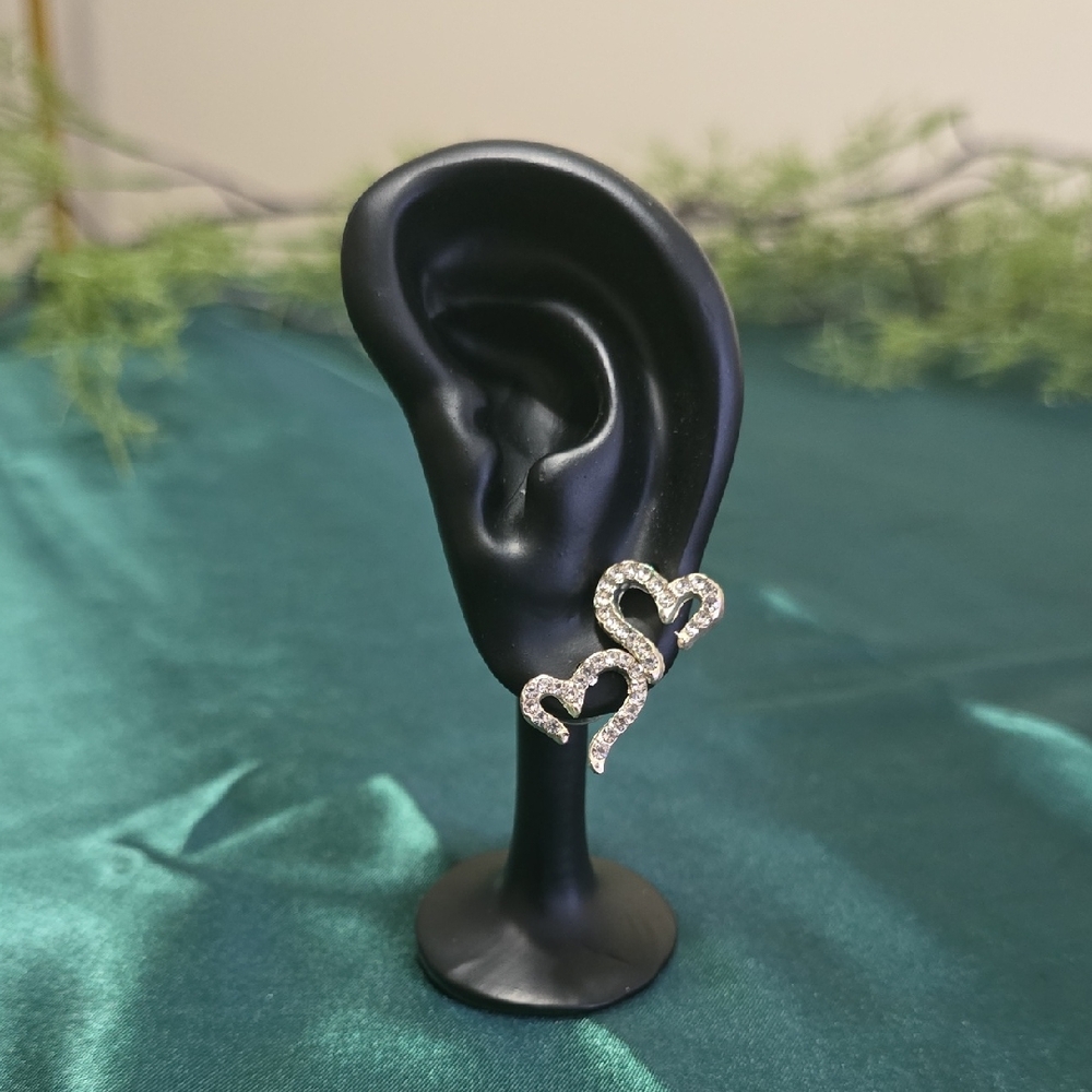 SHEIN Silver Heart-Shaped Earrings